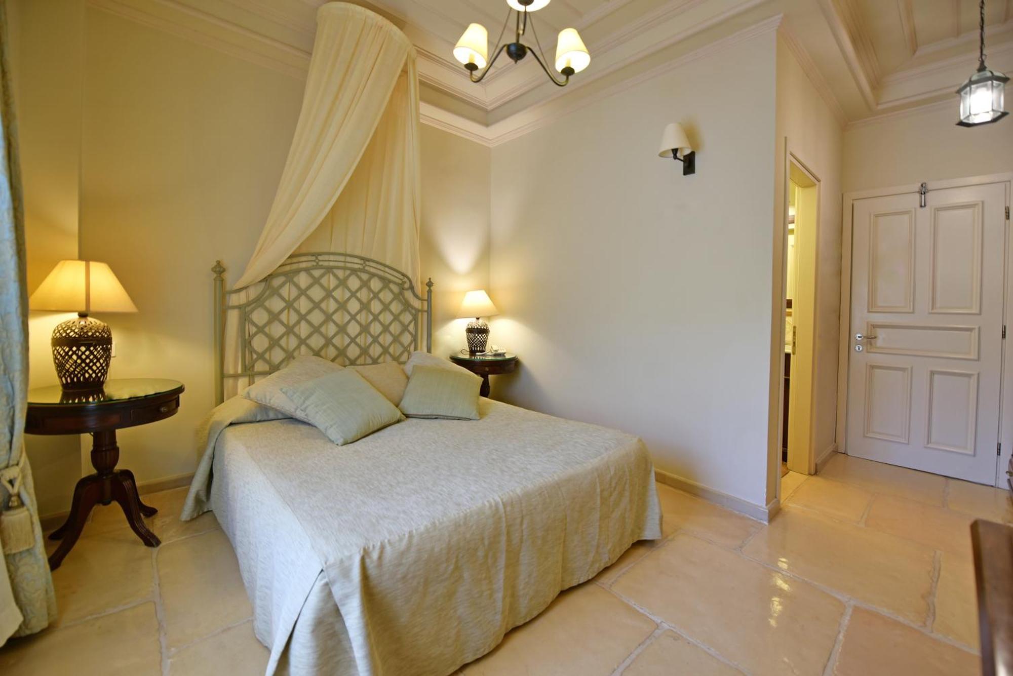 Angelica Traditional Boutique Hotel 이드라 외부 사진